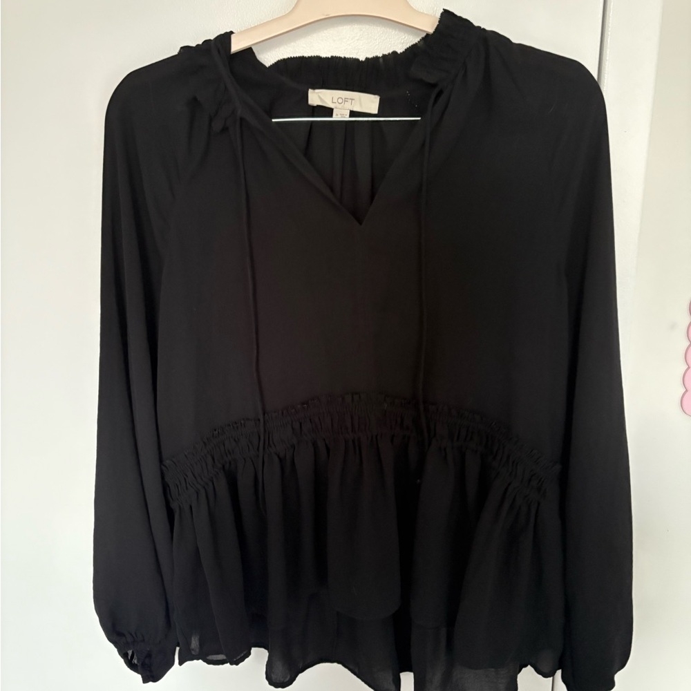 LOFT Elegant Black Blouse - Picture 2 of 3